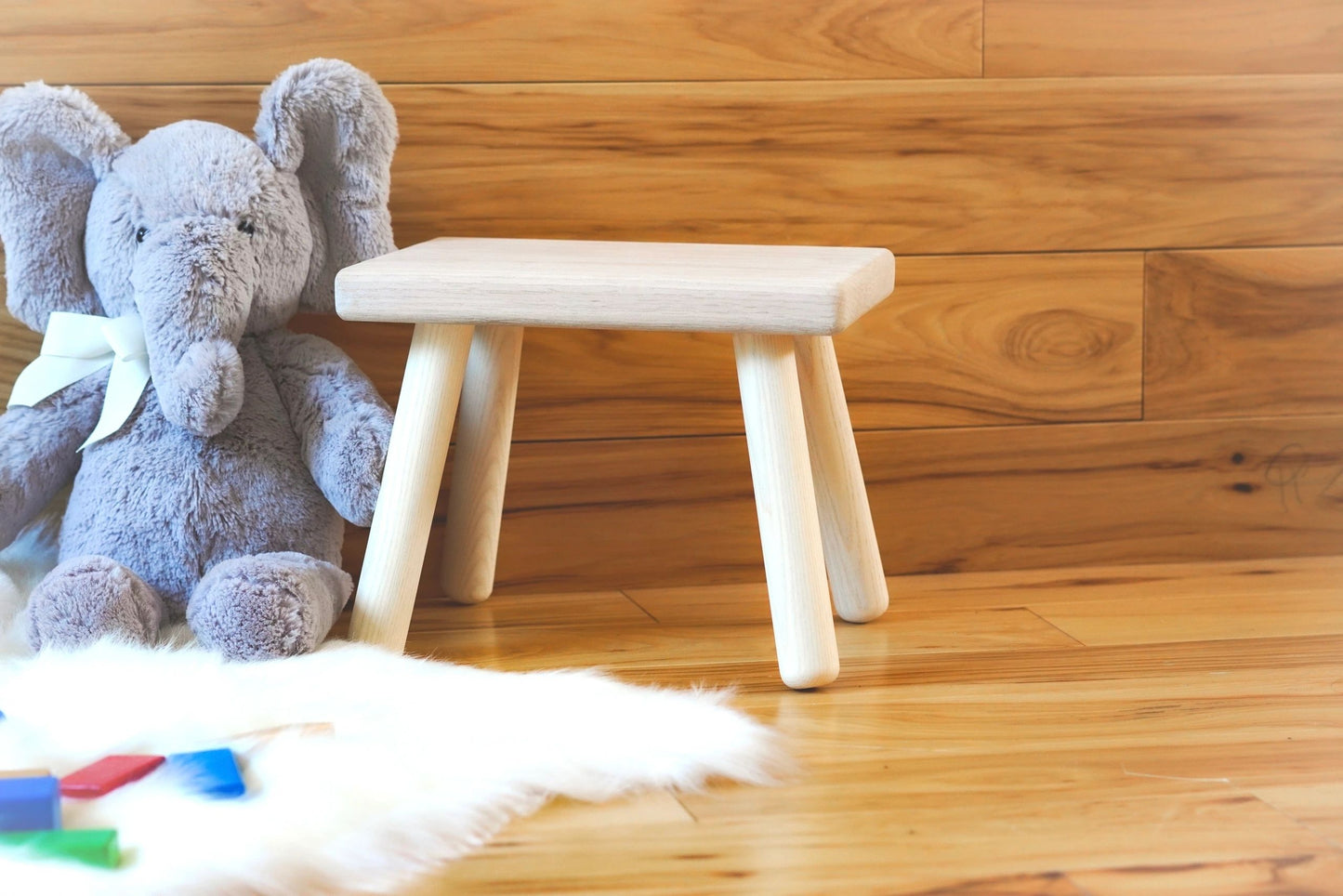 Round Edge Stool